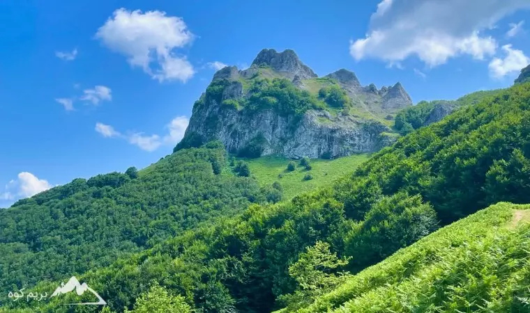 مسیر آبشار لاتون به قله اسپیناس