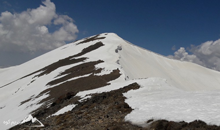 کوه ناز