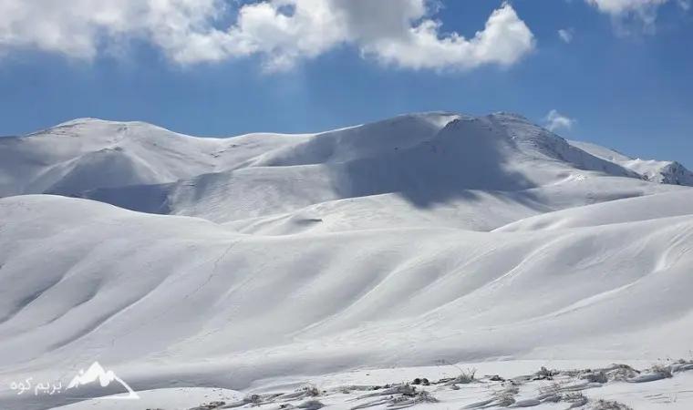 راهنمای صعود به چشمه شاهی