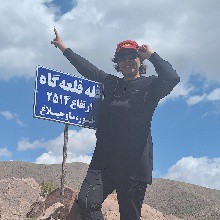 Zahra طالبیان