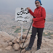 زینب حیاتی