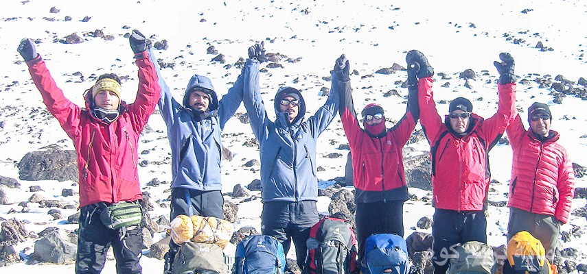 صعود زمستانی به قله‌ی ۵۱۳۷ متری آرارات