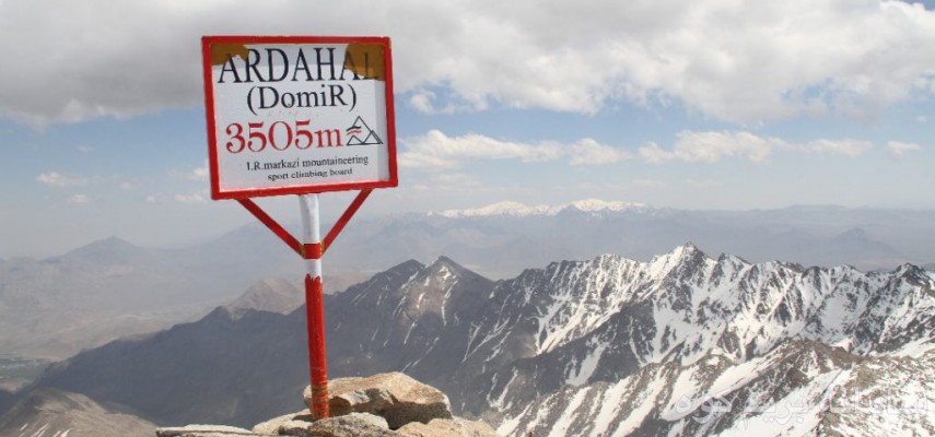 صعود به قله های دومیر و برف انبار - طرح سیمرغ