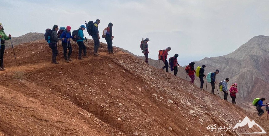 صعود به قله طلا