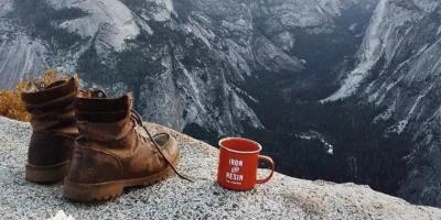 قهوه در کوهنوردی: راهنمای جامع مصرف قهوه در کوه